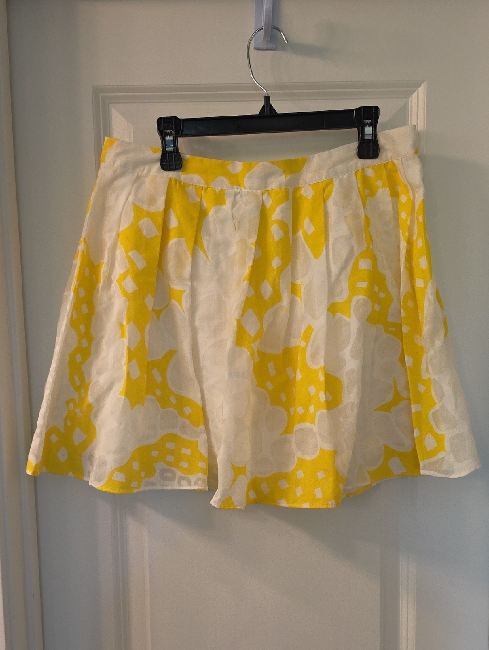 Kimchi Blue White and Yellow Printed Skater Skirt